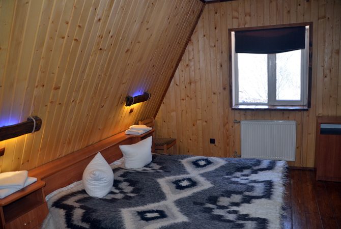 Номер 6 сімейний